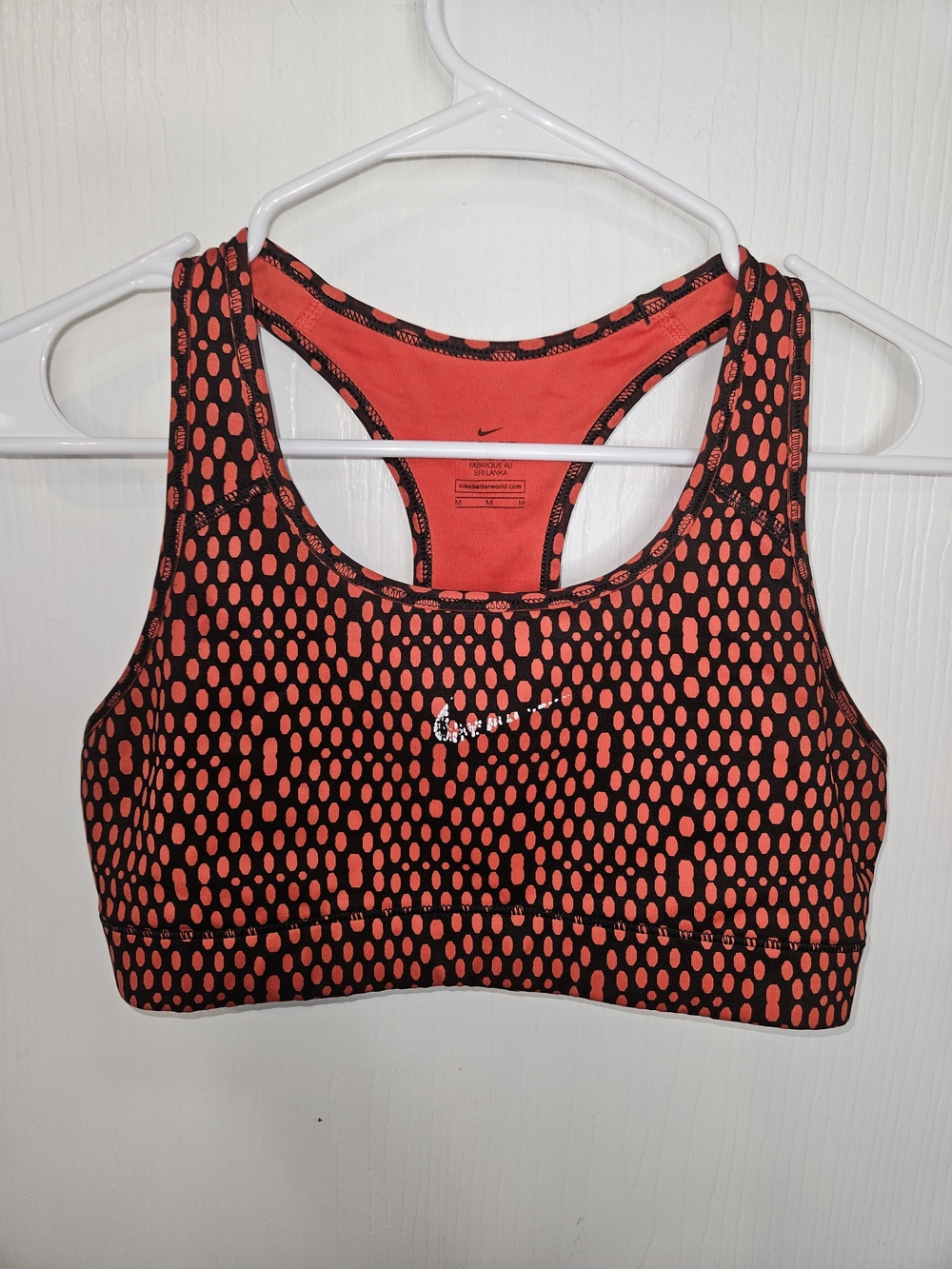 Nike Women's Red and Black Dotted Racerback Sports Bra